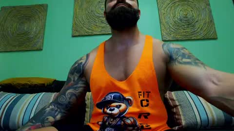 Snapshot of xxtreamleonard chatting on May 23, 2026, 3:49 pm Xtream Leonard online show from May 23, 2026, 3:49 pm