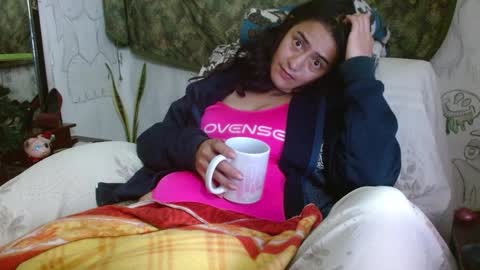   LILI  online show from February 14, 2025, 4:15 am