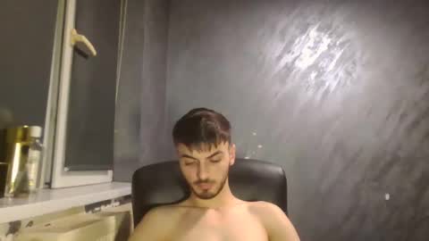 xxxdonpuiuuxxx online show from December 29, 2024, 10:14 pm