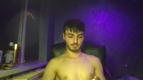 xxxdonpuiuuxxx online show from January 13, 2025, 8:04 pm