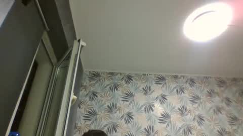 xxxdonpuiuuxxx online show from March 1, 2025, 6:21 pm