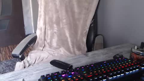 xxxdonpuiuuxxx online show from November 15, 2025, 9:28 am