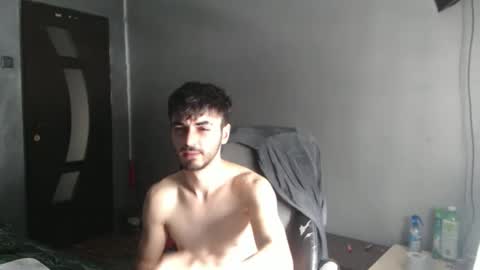 xxxdonpuiuuxxx online show from February 18, 2026, 9:27 am