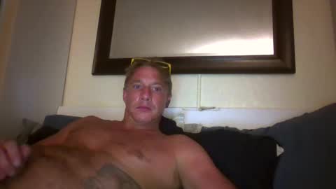 deeeeznutz online show from September 23, 2025, 7:00 am