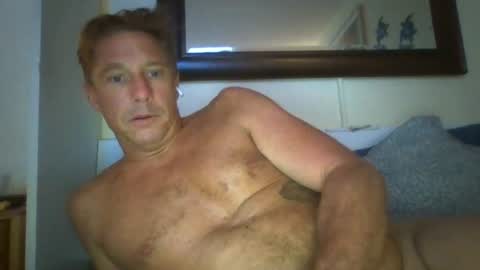 Snapshot of xxxelentdick chatting on June 23, 2026, 2:42 am deeeeznutz online show from June 23, 2026, 2:42 am