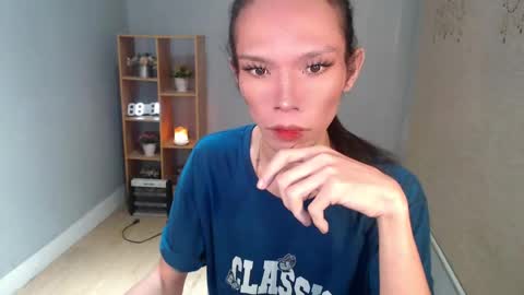 Snapshot of xxxfuckgirlyumsxxx chatting on February 28, 2025, 11:12 pm Your Princess Yums online show from February 28, 2025, 11:12 pm