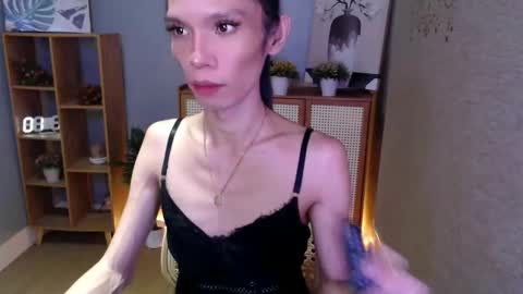 Snapshot of xxxfuckgirlyumsxxx chatting on March 12, 2025, 9:35 pm Your Princess Yums online show from March 12, 2025, 9:35 pm