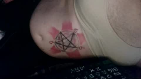 Snapshot of xxxgarterfreekxx chatting on April 3, 2026, 12:14 pm Silky Lingerie grrl online show from April 3, 2026, 12:14 pm