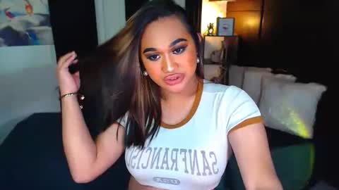 OLIVIA online show from December 19, 2024, 7:18 pm