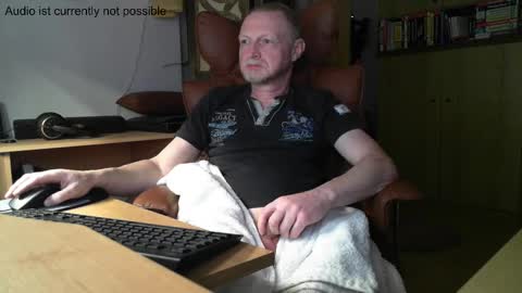 Snapshot of xxxgingerboy chatting on March 7, 2025, 9:06 pm GingerDaddy online show from March 7, 2025, 9:06 pm
