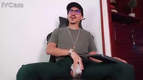 Kev online show from November 23, 2025, 7:35 pm