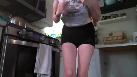 Snapshot of xxxlolalovexxx chatting on October 10, 2025, 6:29 pm Lola online show from October 10, 2025, 6:29 pm