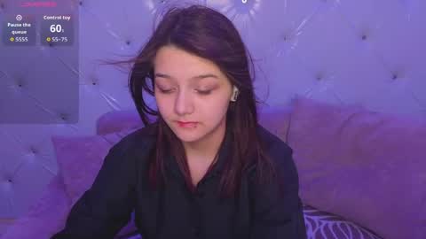 Snapshot of xxxnaughtyfoxxx chatting on May 1, 2026, 5:28 pm foxy online show from May 1, 2026, 5:28 pm