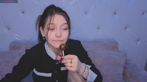 Snapshot of xxxnaughtyfoxxx chatting on May 30, 2026, 6:05 pm foxy online show from May 30, 2026, 6:05 pm
