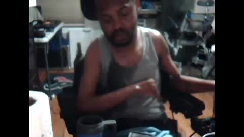 xxxonwheelz online show from November 9, 2025, 4:22 am