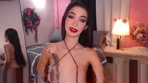 xxxqueenoftransxxx online show from December 18, 2025, 2:06 am