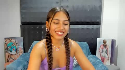 Snapshot of xxxsarita_cute chatting on February 16, 2025, 8:10 am Sara online show from February 16, 2025, 8:10 am