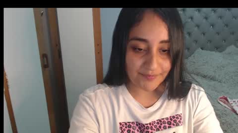 Snapshot of xxxvenus888 chatting on March 6, 2025, 2:30 am Lunhaa   online show from March 6, 2025, 2:30 am