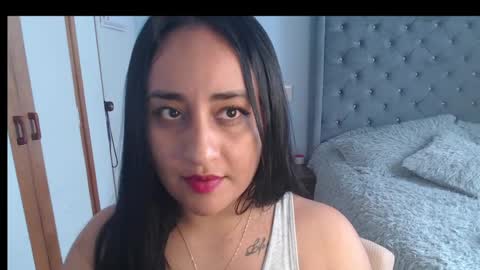 Snapshot of xxxvenus888 chatting on March 6, 2025, 5:33 pm Lunhaa   online show from March 6, 2025, 5:33 pm