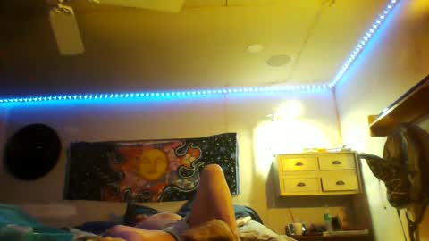 Snapshot of xzbib chatting on March 12, 2025, 10:05 am Xzbib online show from March 12, 2025, 10:05 am