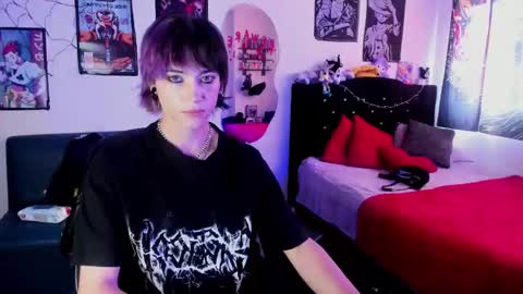 xzerox_ online show from February 14, 2026, 5:21 pm