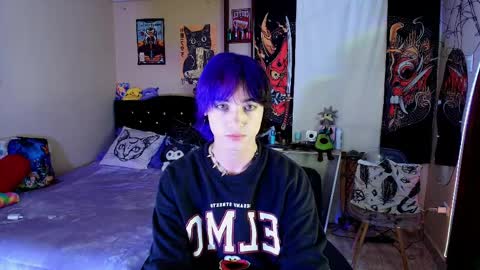 xzerox_ online show from April 7, 2026, 9:15 pm