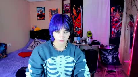 xzerox_ online show from May 15, 2026, 5:31 pm