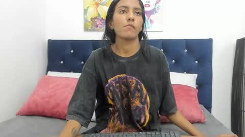 yaiza_sexylovee online show from January 9, 2026, 12:13 am