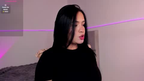 Yakeline online show from March 22, 2026, 3:10 am