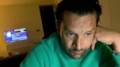 Snapshot of yallayalla1806 chatting on May 17, 2026, 12:41 am yallayalla1806 online show from May 17, 2026, 12:41 am