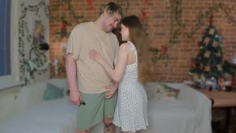 Mia and Andry  online show from December 18, 2025, 12:33 pm