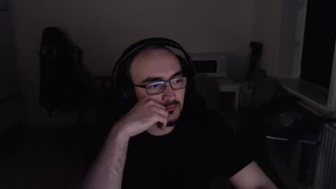 Snapshot of yamillamal157 chatting on October 25, 2025, 9:42 pm YamilLamal online show from October 25, 2025, 9:42 pm