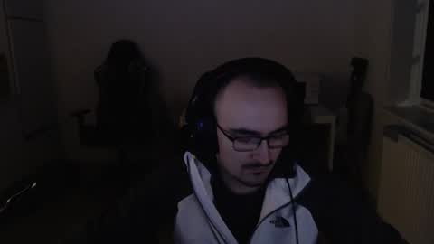 Snapshot of yamillamal157 chatting on November 2, 2025, 8:11 pm YamilLamal online show from November 2, 2025, 8:11 pm