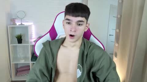 Snapshot of yamitwink chatting on November 20, 2025, 5:29 am yamitwink online show from November 20, 2025, 5:29 am