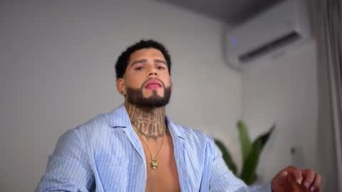 yamp sambrano online show from November 21, 2025, 1:04 am