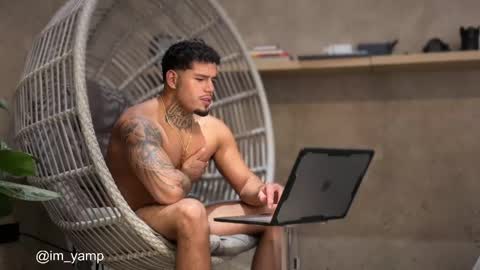 Snapshot of yamp_bigcock chatting on April 19, 2026, 1:10 pm yamp sambrano online show from April 19, 2026, 1:10 pm