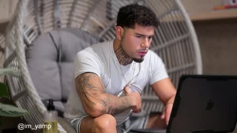 Snapshot of yamp_bigcock chatting on April 22, 2026, 11:12 am yamp sambrano online show from April 22, 2026, 11:12 am