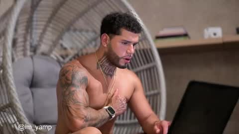 Snapshot of yamp_bigcock chatting on May 1, 2026, 3:22 am yamp sambrano online show from May 1, 2026, 3:22 am
