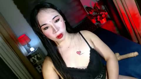 REYAN online show from October 12, 2025, 1:26 am