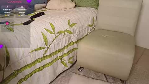 Yana online show from February 23, 2026, 4:54 am