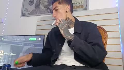Yan online show from June 28, 2026, 4:07 am