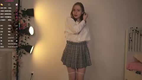 Snapshot of yangsperanza chatting on March 6, 2026, 2:24 pm Kate online show from March 6, 2026, 2:24 pm