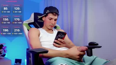 Snapshot of yankees_ chatting on October 7, 2025, 7:00 pm DANILO P online show from October 7, 2025, 7:00 pm