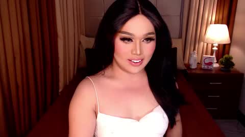 Allisonn online show from March 4, 2025, 7:01 pm