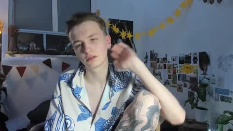 Snapshot of yaposha chatting on December 18, 2024, 6:25 pm yaposha online show from December 18, 2024, 6:25 pm