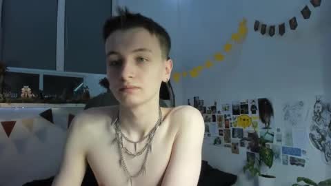 Snapshot of yaposha chatting on December 20, 2024, 2:05 pm yaposha online show from December 20, 2024, 2:05 pm