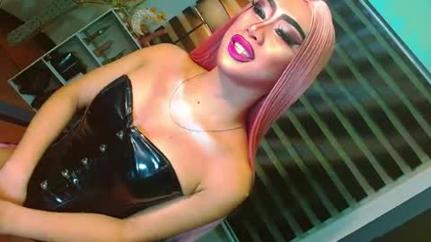 miss yasii online show from July 17, 2026, 2:13 pm