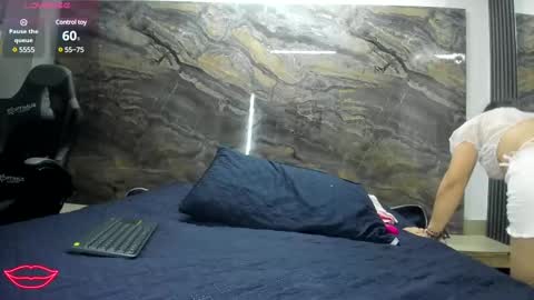 Snapshot of yaya____ chatting on March 2, 2025, 3:56 am yaya____ online show from March 2, 2025, 3:56 am