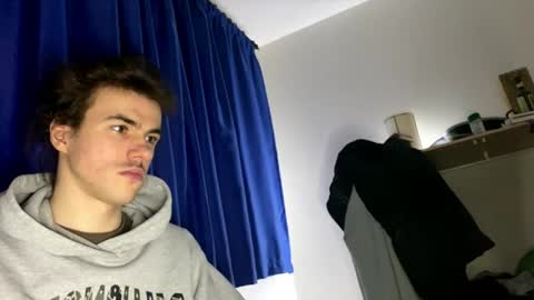 yayay333 online show from April 6, 2026, 9:38 pm