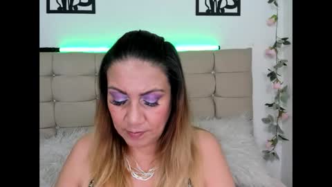 yayita online show from September 22, 2025, 1:46 pm